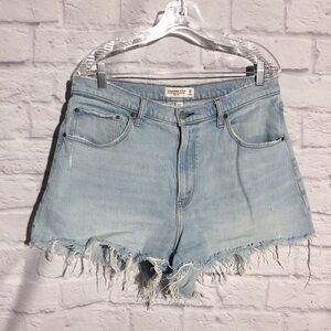 Abercrombie & Fitch Light Blue Frayed Denim Jean Shorts 32 14 boutique